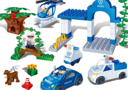 Plastic Model Building Block Sets